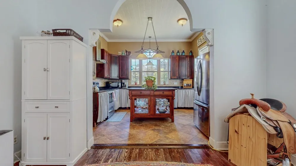 1401 E Buccaneer Drive Winnie, TX 77665