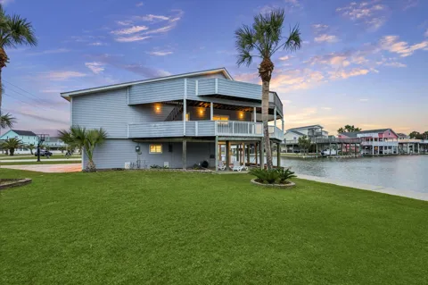 4105 Nueces Drive