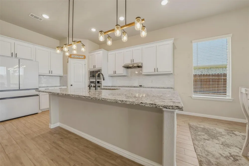 1516 Somerset Lane Weatherford, TX 76087