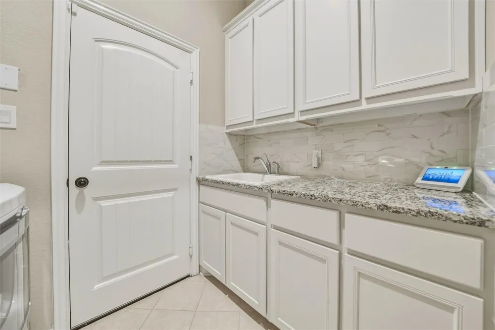 1516 Somerset Lane Weatherford, TX 76087