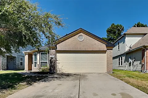 16716 Foursquare Drive