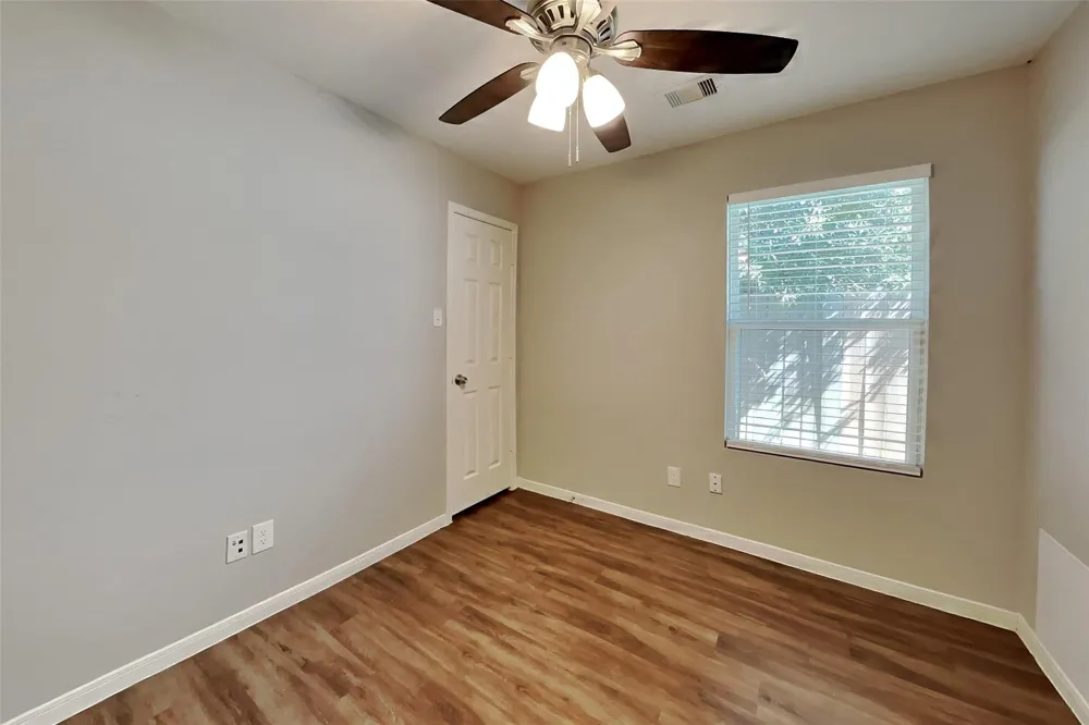 16716 Foursquare Drive Conroe, TX 77385
