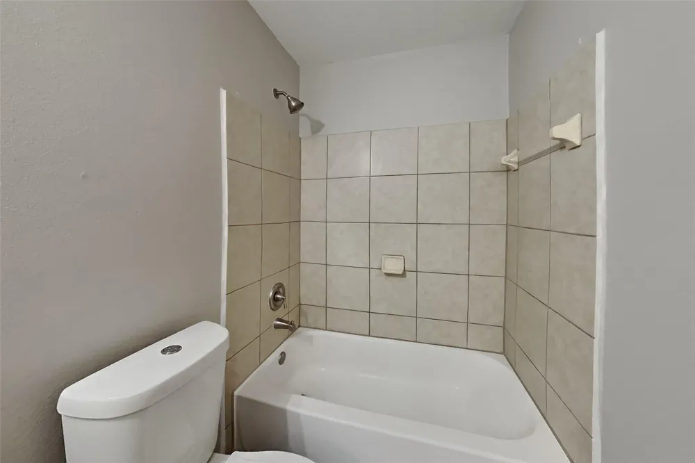 16716 Foursquare Drive Conroe, TX 77385
