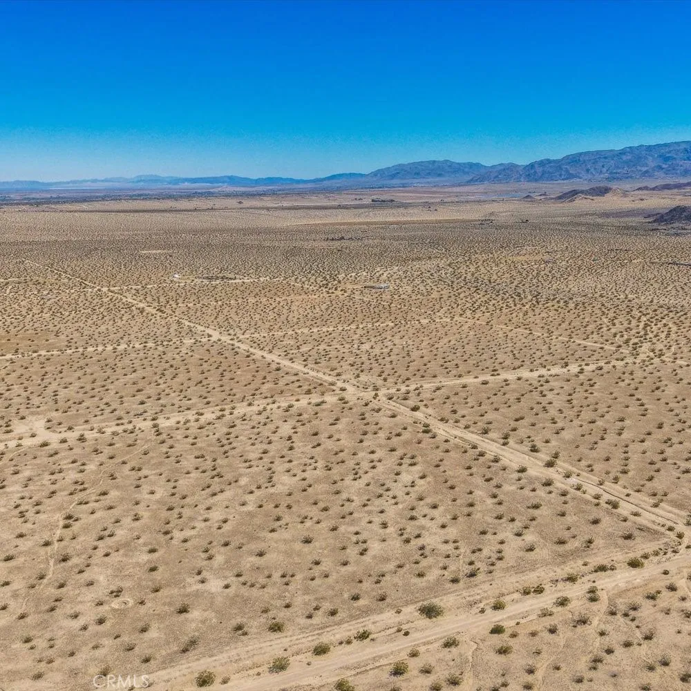 55 Mile Square Road Joshua Tree, CA 92252