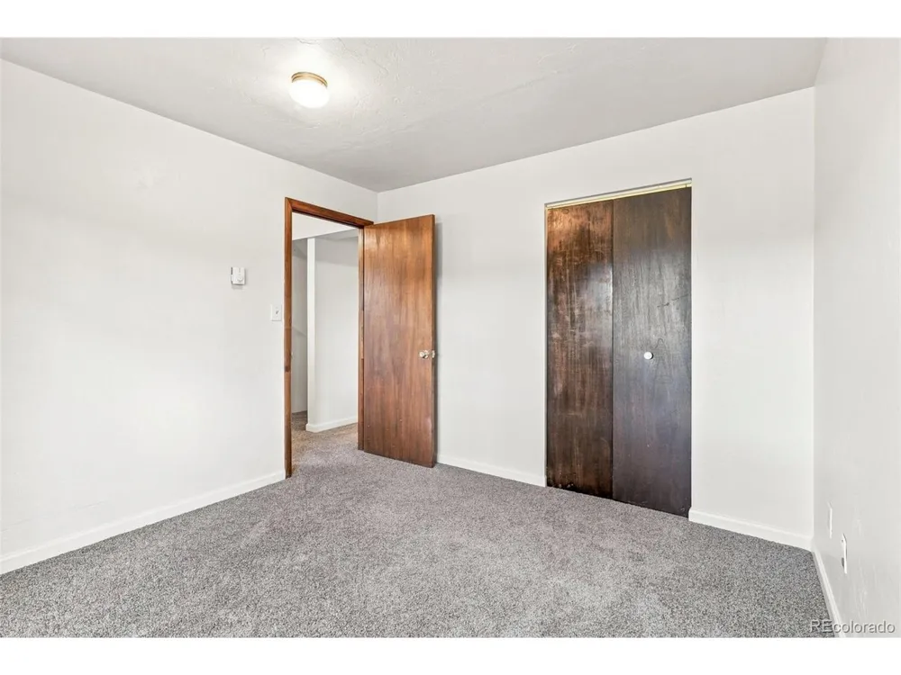 26222 S End Road Kittredge, CO 80457