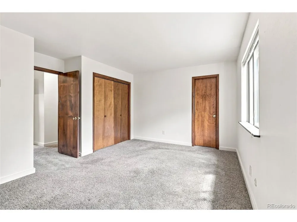26222 S End Road Kittredge, CO 80457