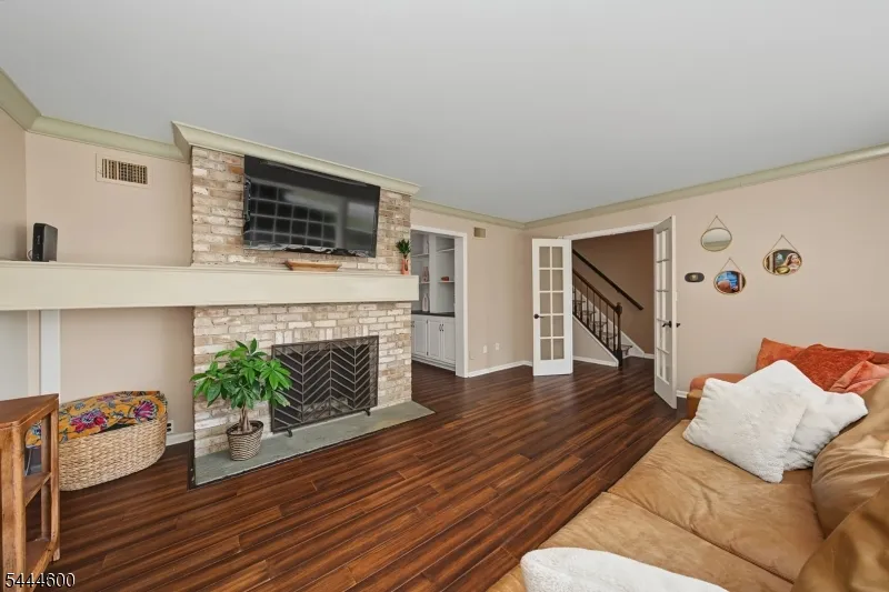 1 Cardinal Dr Sparta, NJ 07871