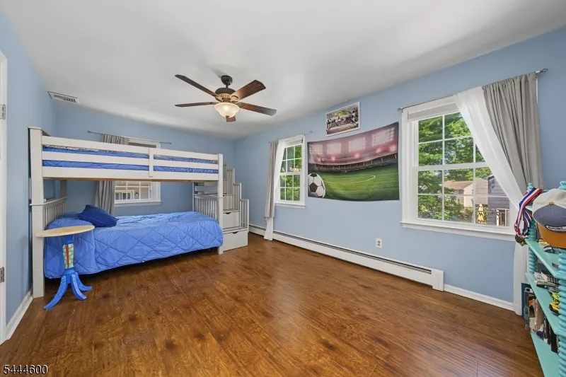 1 Cardinal Dr Sparta, NJ 07871