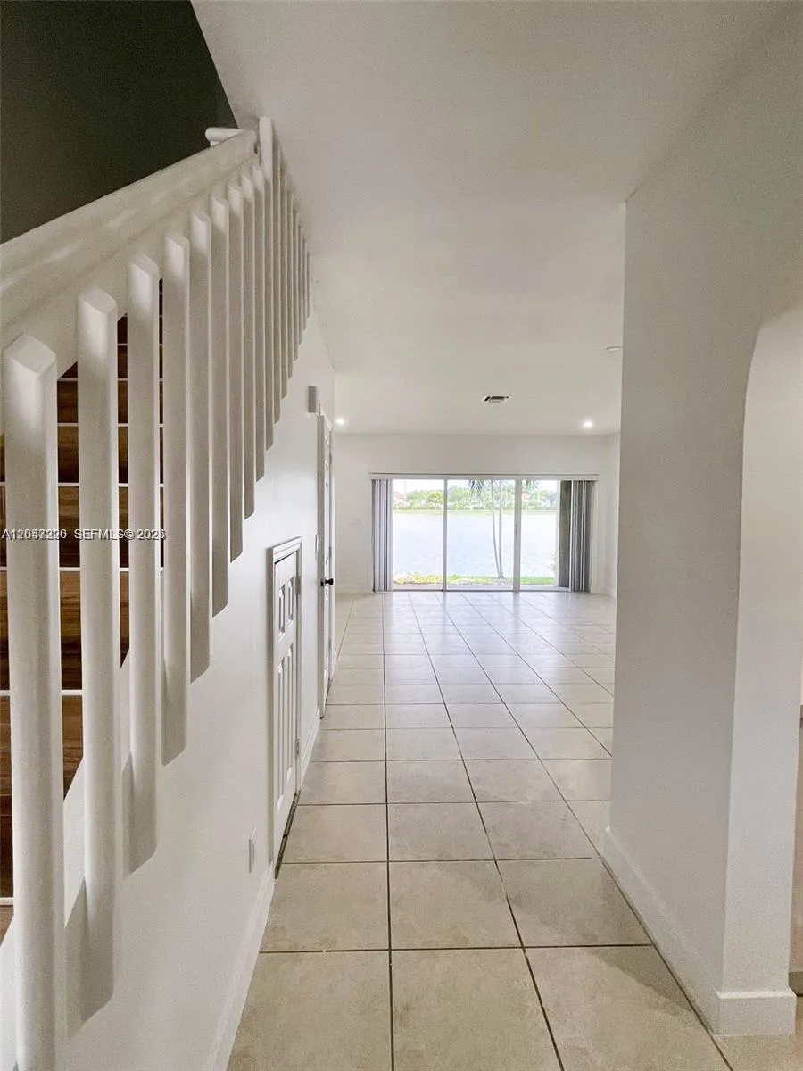 12162 SW 5th Ct Pembroke Pines, FL 33025