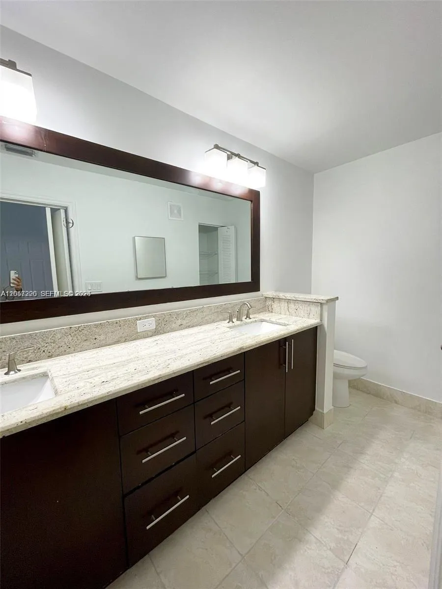 12162 SW 5th Ct Pembroke Pines, FL 33025