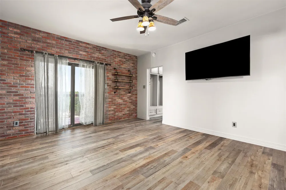 18809 Egret Bay Boulevard #321 Webster, TX 77058