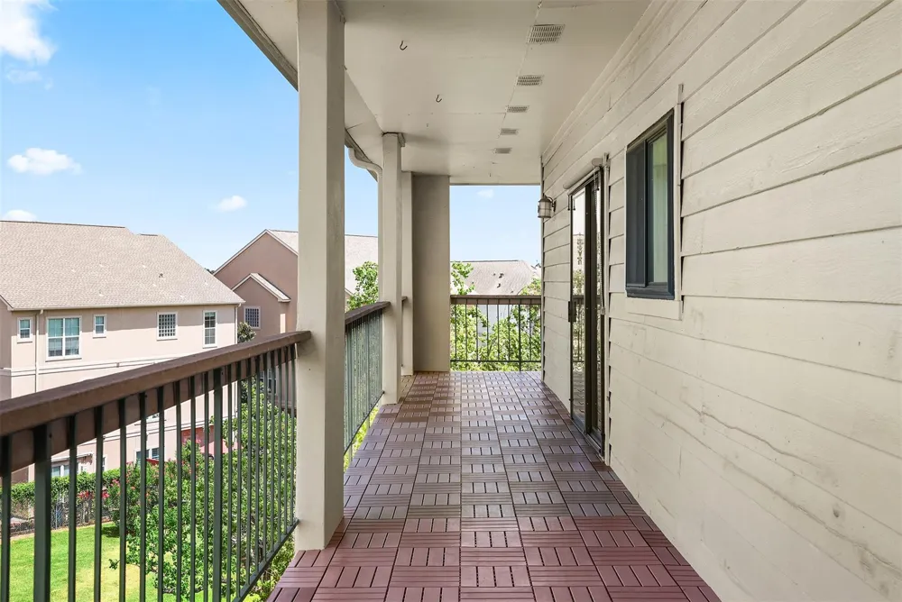 18809 Egret Bay Boulevard #321 Webster, TX 77058