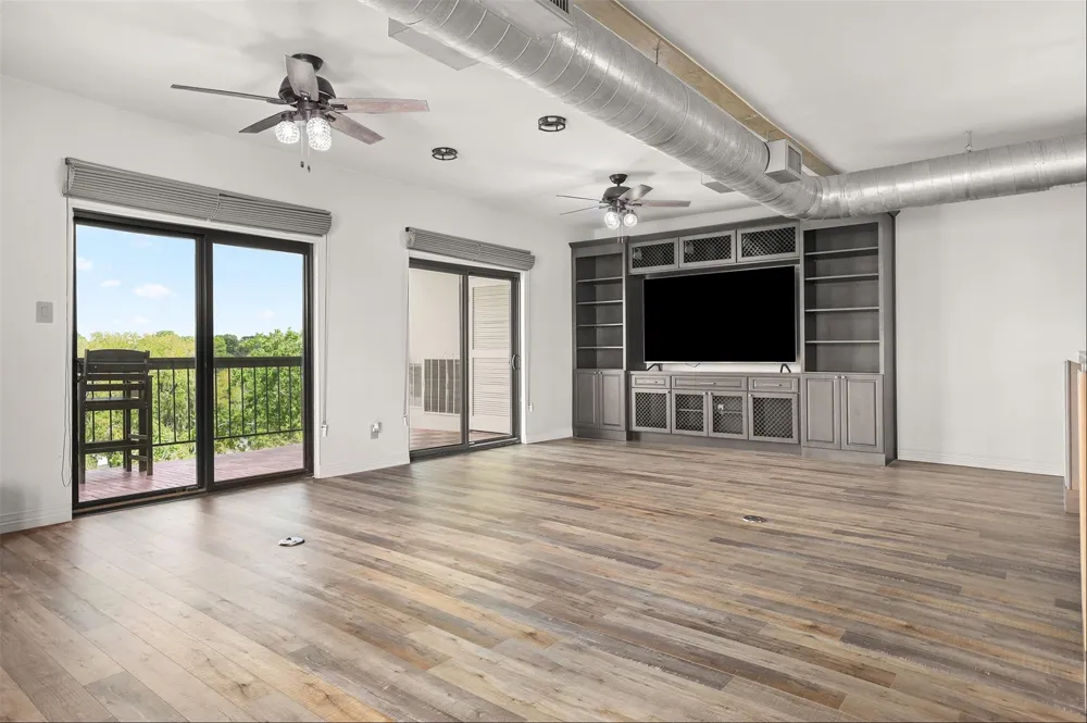 18809 Egret Bay Boulevard #321 Webster, TX 77058