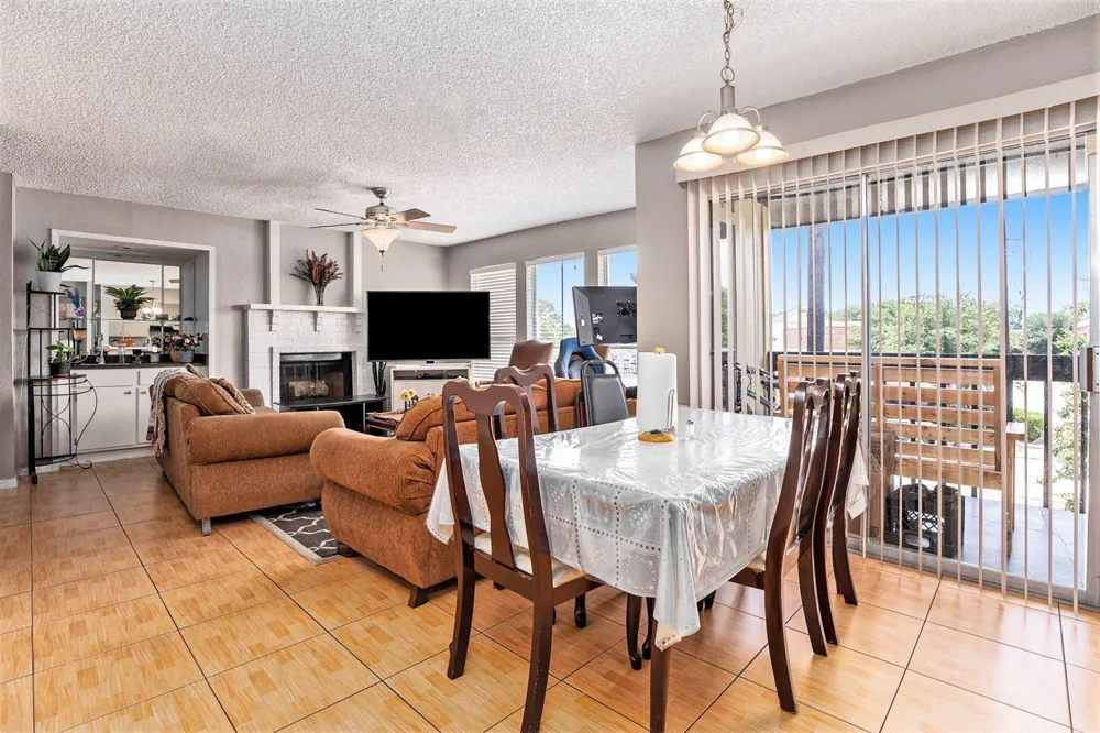 1500 Bay Area Boulevard #424 Houston, TX 77058