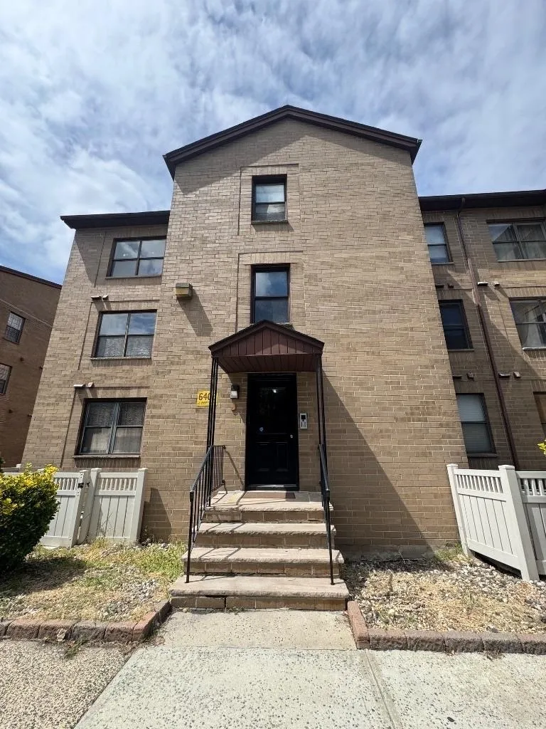 6405 LIBERTY AVE North Bergen, NJ 07047