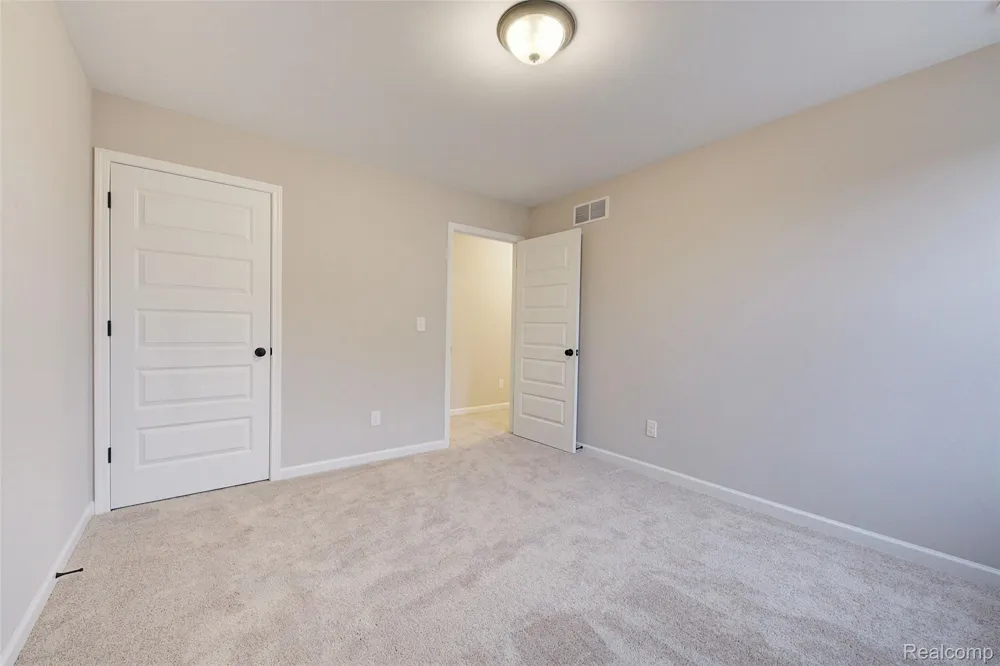 2097 Shale Drive Marion Township, MI 48843