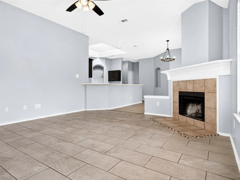 1022 Pondview Drive Cedar Hill, TX 75104