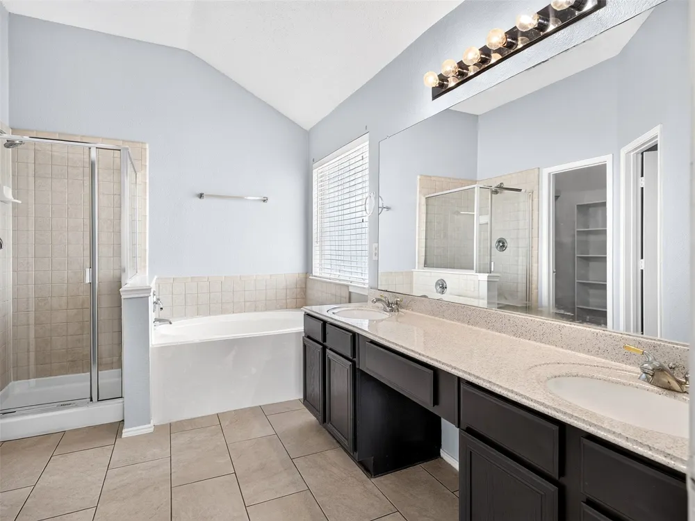 1022 Pondview Drive Cedar Hill, TX 75104