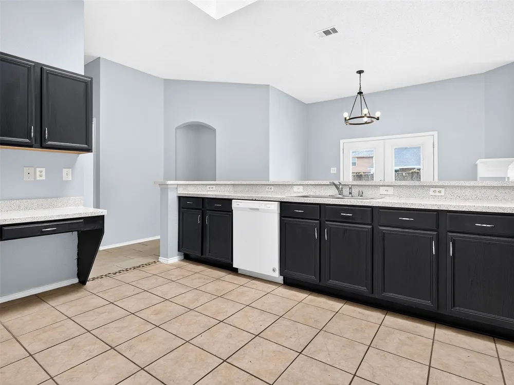 1022 Pondview Drive Cedar Hill, TX 75104