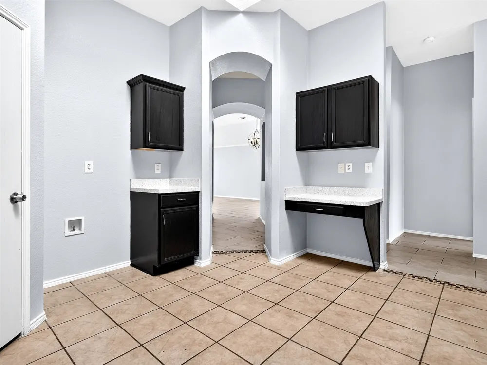 1022 Pondview Drive Cedar Hill, TX 75104