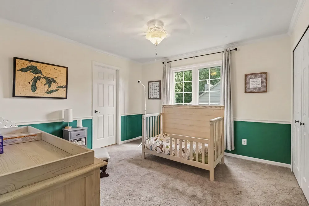 3739 Warwick Drive Rochester Hills, MI 48309