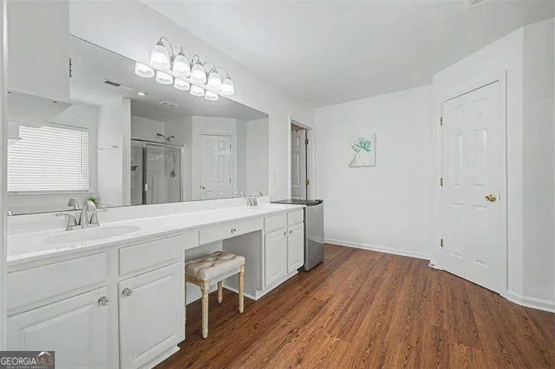 4363 Walforde BLVD Acworth, GA 30101