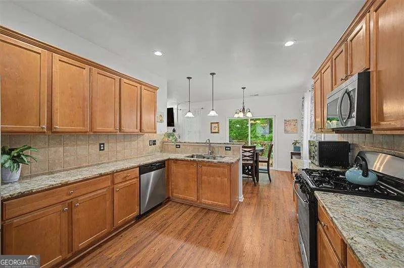 4363 Walforde BLVD Acworth, GA 30101