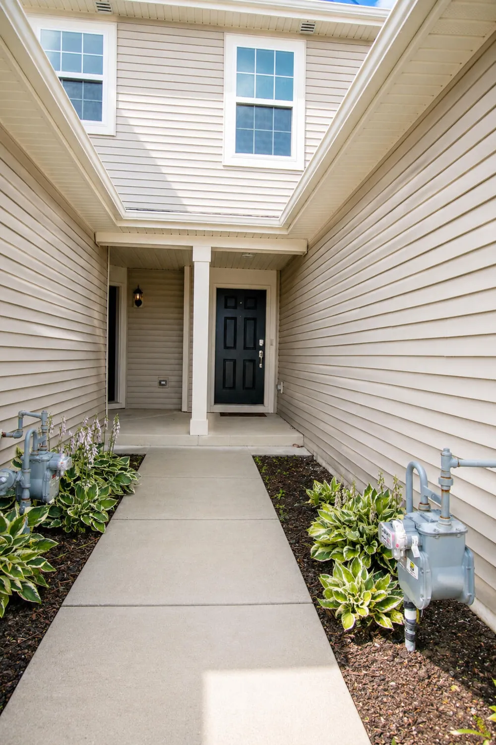 14102 Magnolia Street Cedar Lake, IN 46303