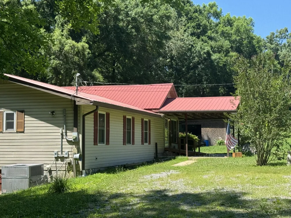 750 Belmont Church Road Whitwell, TN 37397