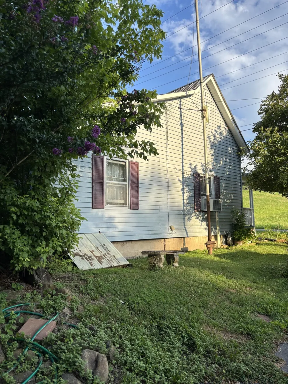463 E Illinois Avenue Whitwell, TN 37397