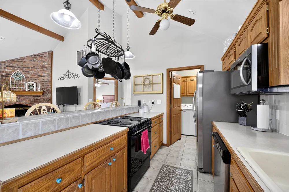 70301 S 336 ROAD Wagoner, OK 74467
