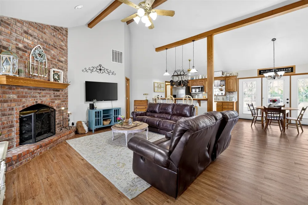 70301 S 336 ROAD Wagoner, OK 74467