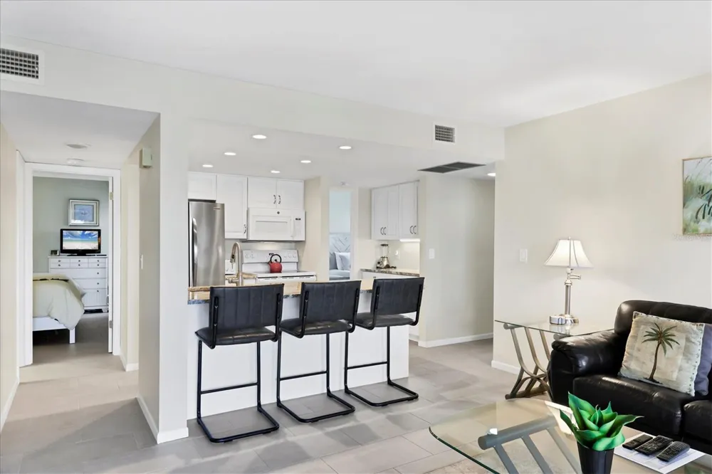 1900 COVE II PLACE #127 Sarasota, FL 34242