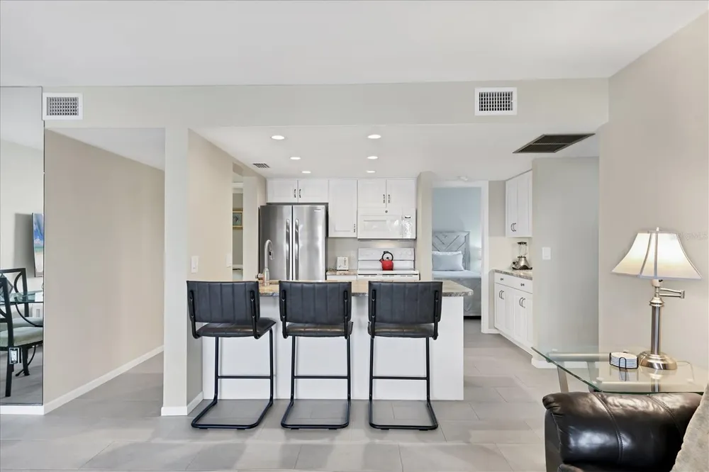 1900 COVE II PLACE #127 Sarasota, FL 34242