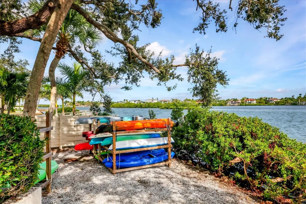 1900 COVE II PLACE #127 Sarasota, FL 34242