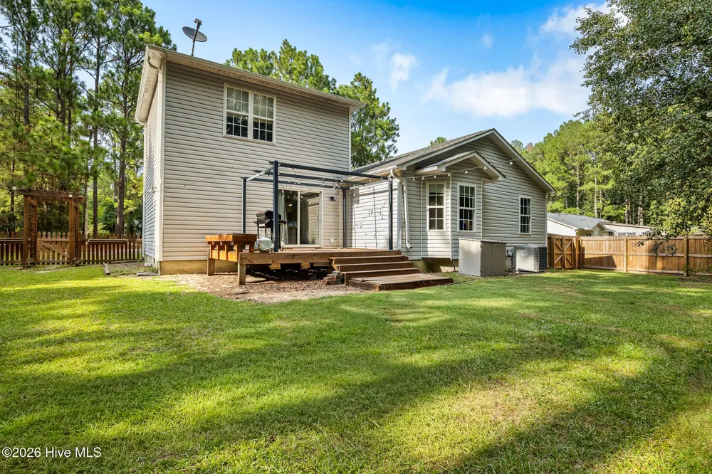 515 Holly Grove School Road West End, NC 27376