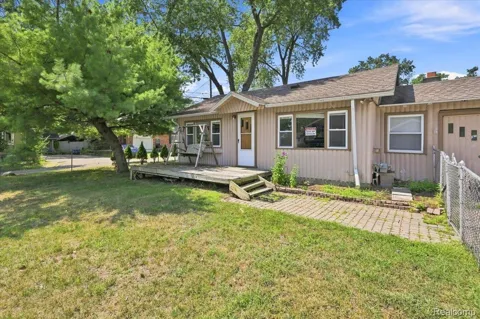 2428 Circle Drive