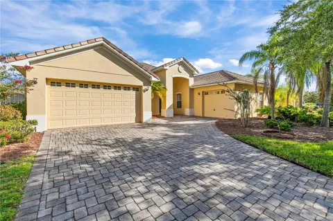 2671 BOAT COVE CIRCLE