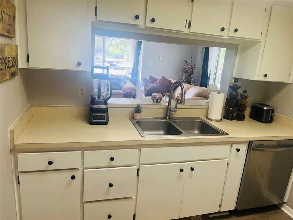 2583 COUNTRYSIDE BOULEVARD #3201 Clearwater, FL 33761