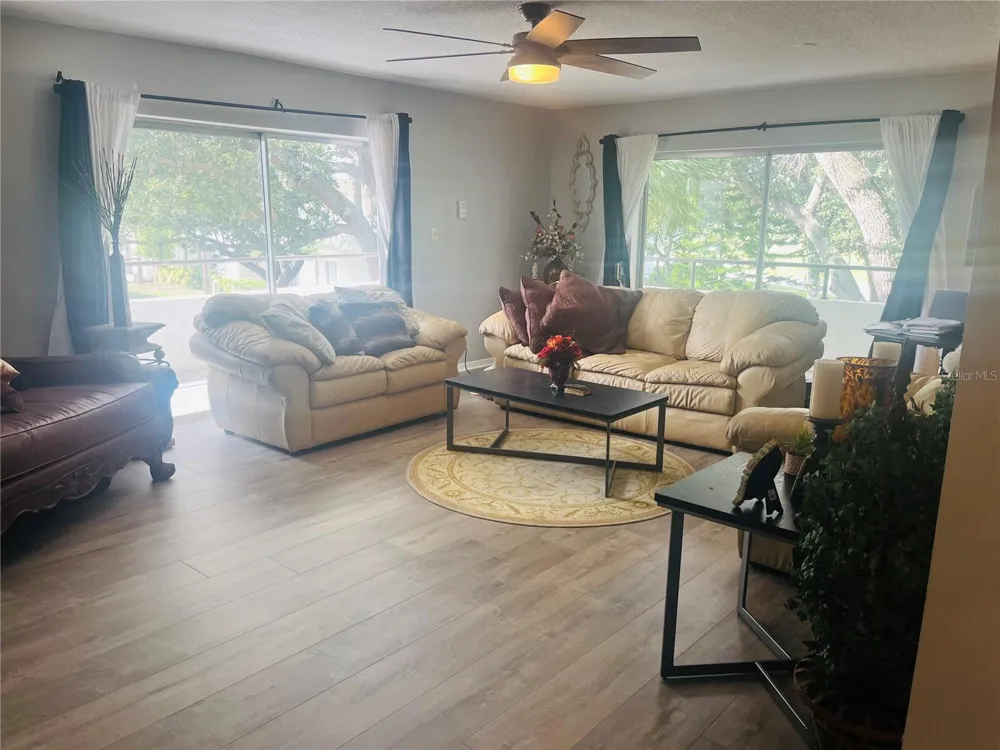 2583 COUNTRYSIDE BOULEVARD #3201 Clearwater, FL 33761