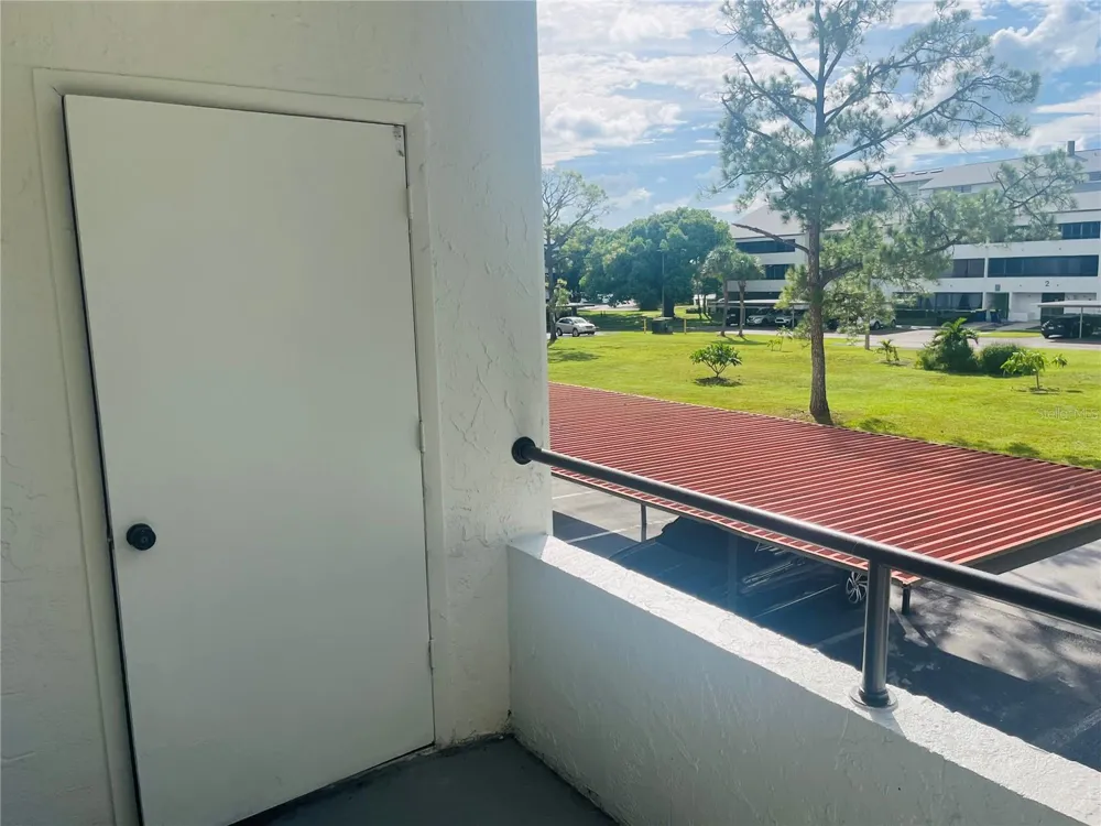 2583 COUNTRYSIDE BOULEVARD #3201 Clearwater, FL 33761