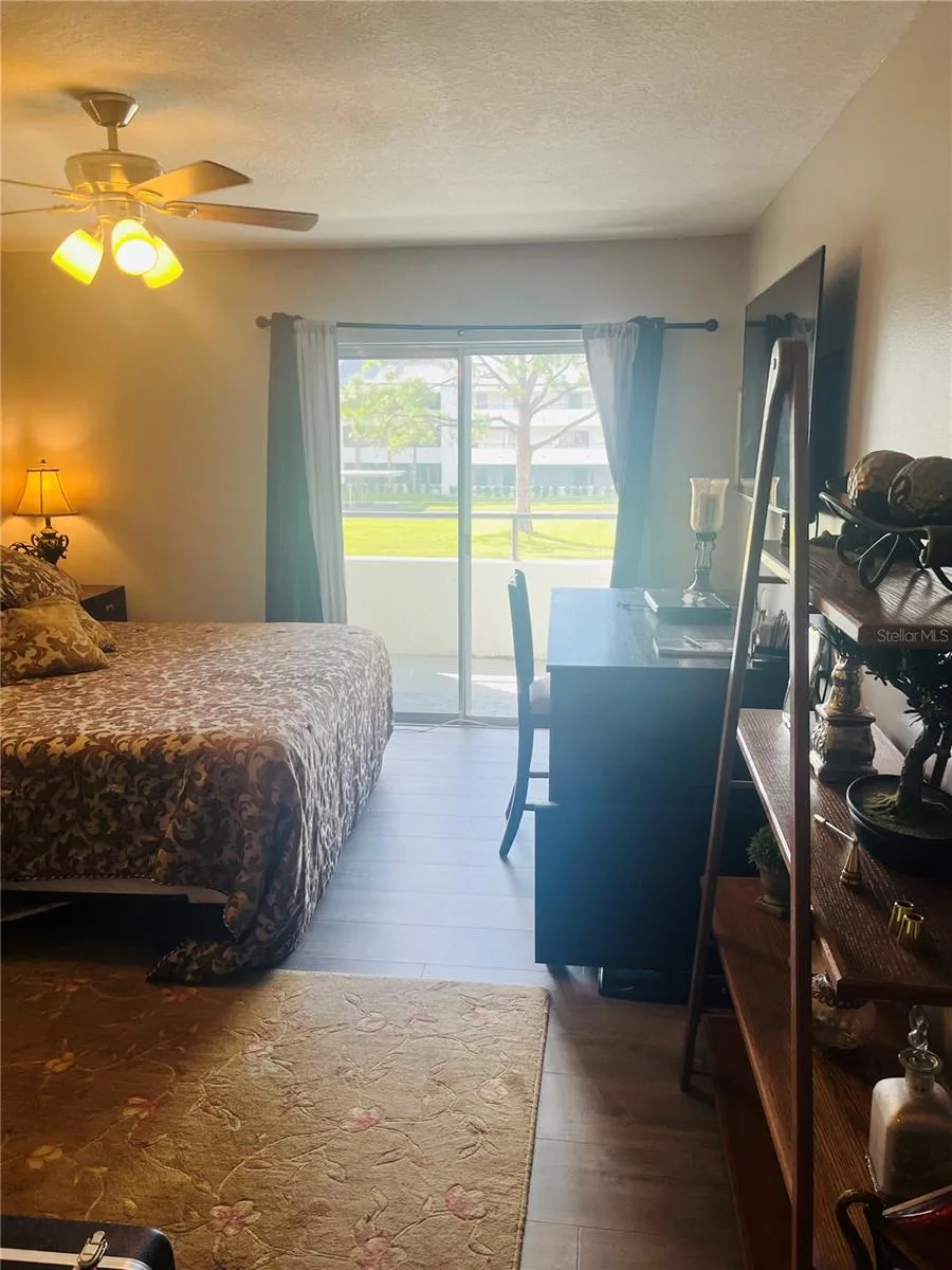 2583 COUNTRYSIDE BOULEVARD #3201 Clearwater, FL 33761