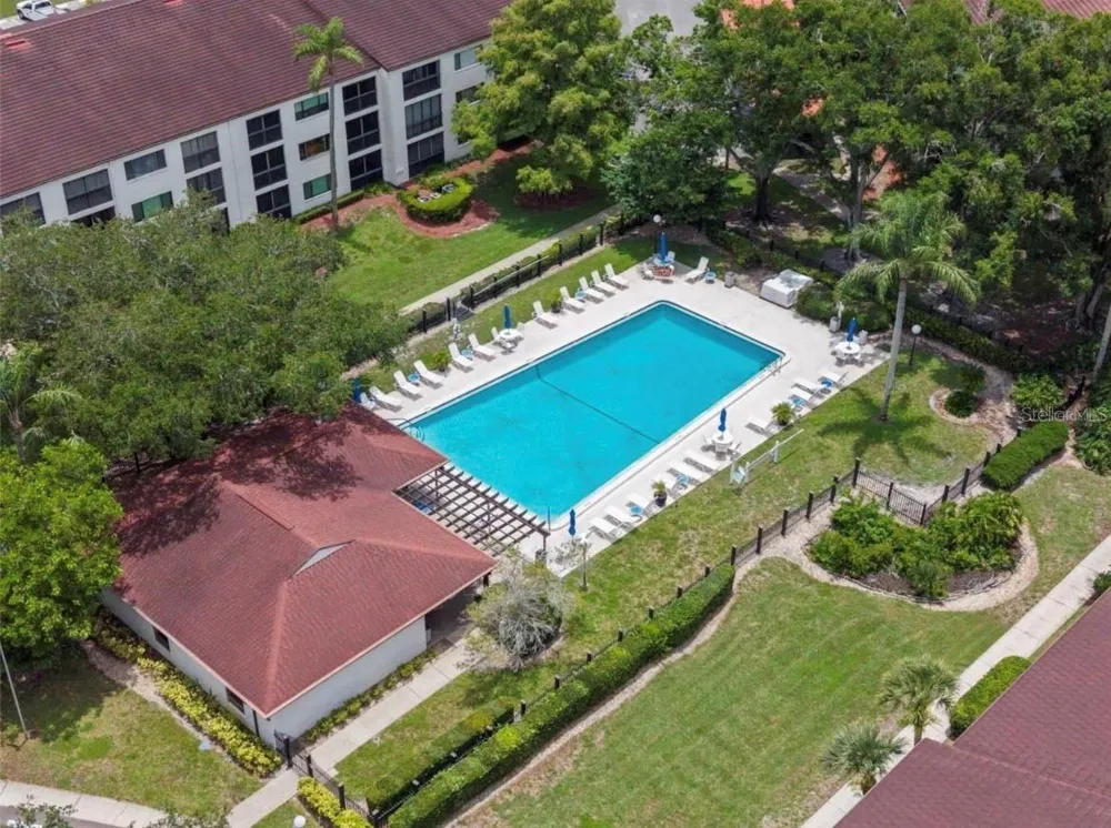 2583 COUNTRYSIDE BOULEVARD #3201 Clearwater, FL 33761