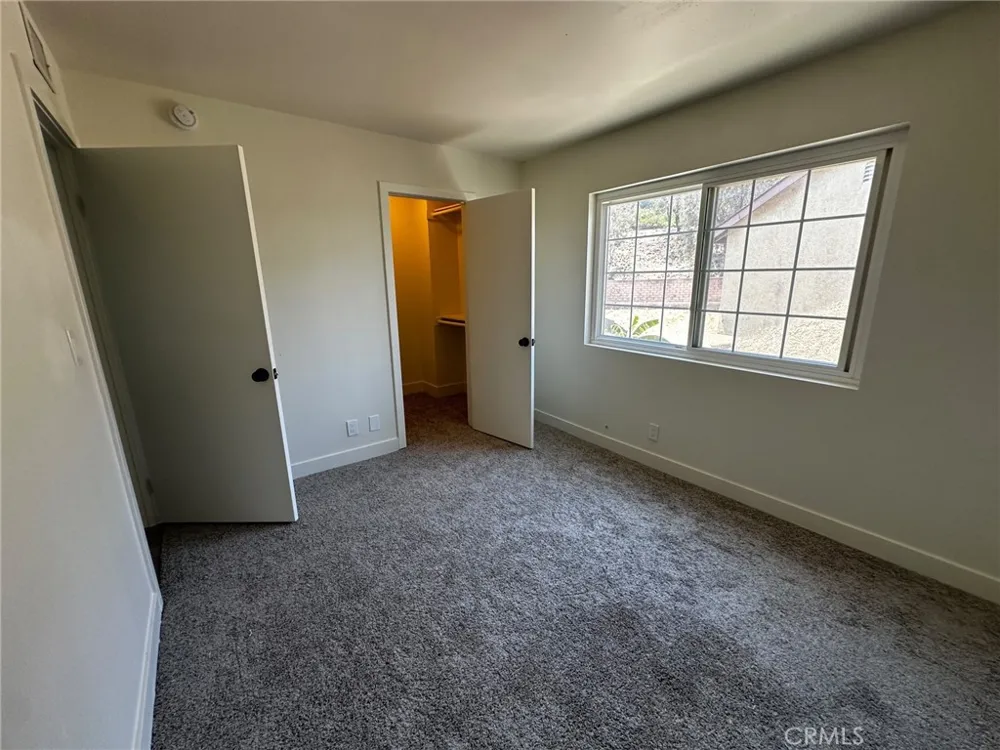 15156 Mcintyre Street Sylmar, CA 91342