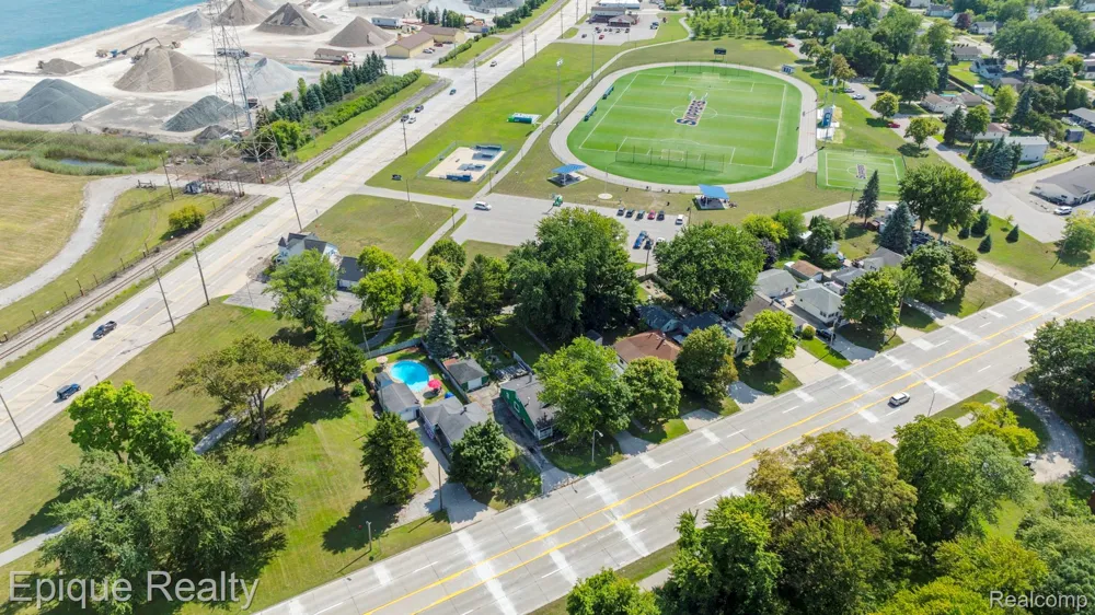 403 Gratiot Boulevard Marysville City, MI 48040