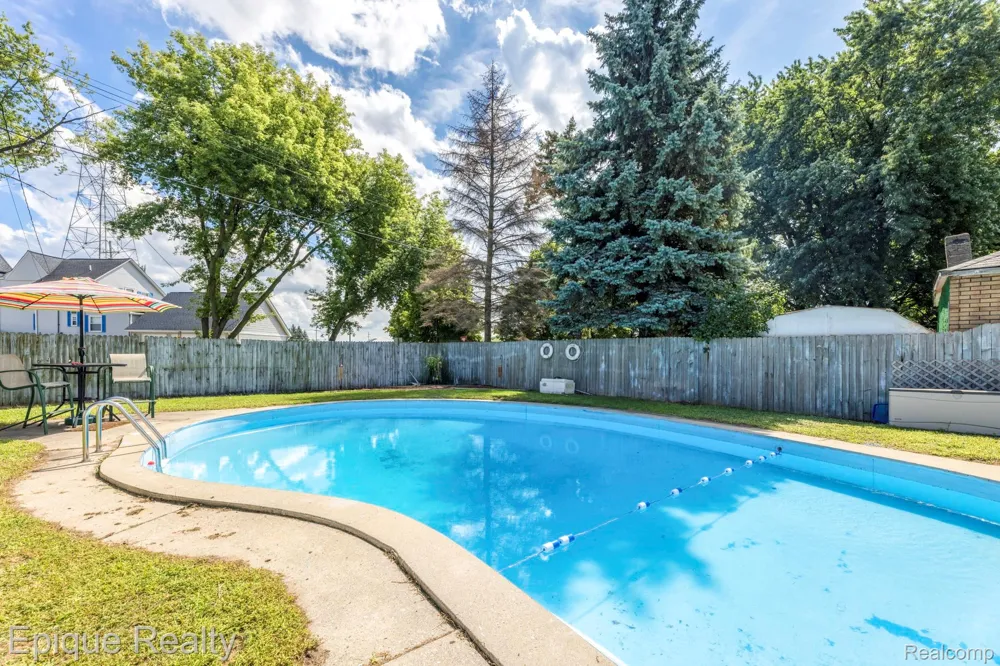 403 Gratiot Boulevard Marysville City, MI 48040