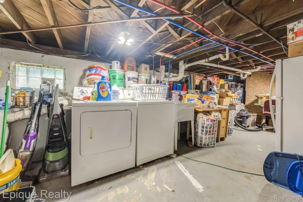 403 Gratiot Boulevard Marysville City, MI 48040