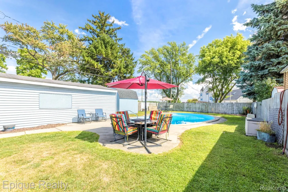 403 Gratiot Boulevard Marysville City, MI 48040