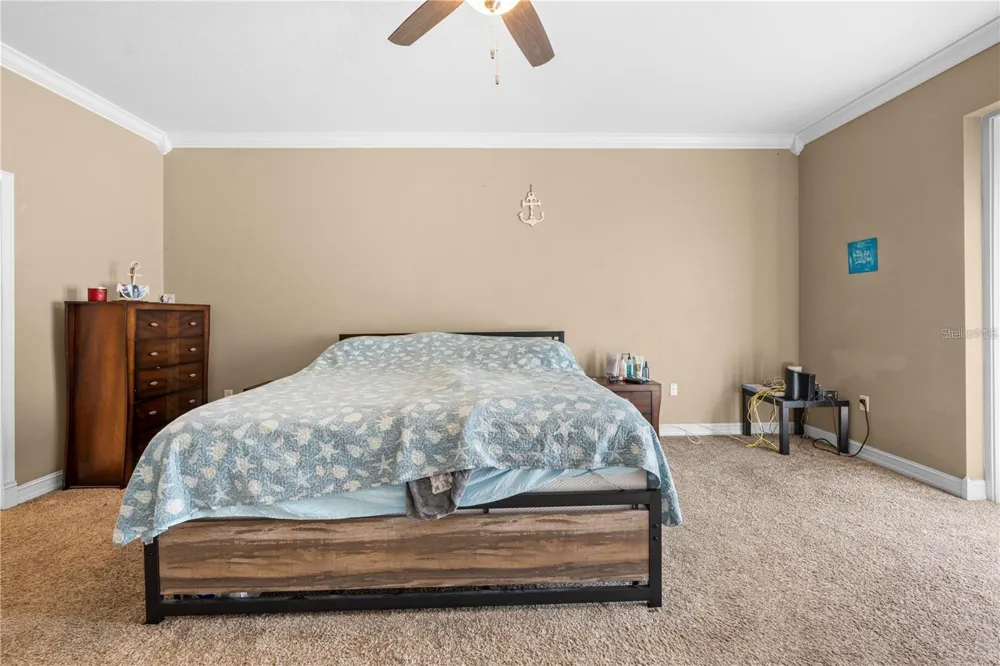13040 QUIGLEY AVENUE Weeki Wachee, FL 34614