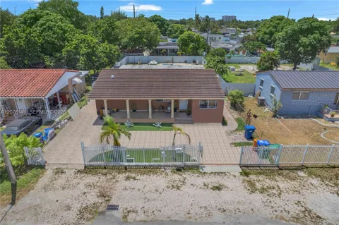 3030 NW 90th St